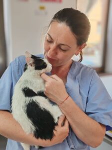 Dr. Claudia Lakatos Știrbați – medic veterinar în Sibiu, fondator LaVet Medical